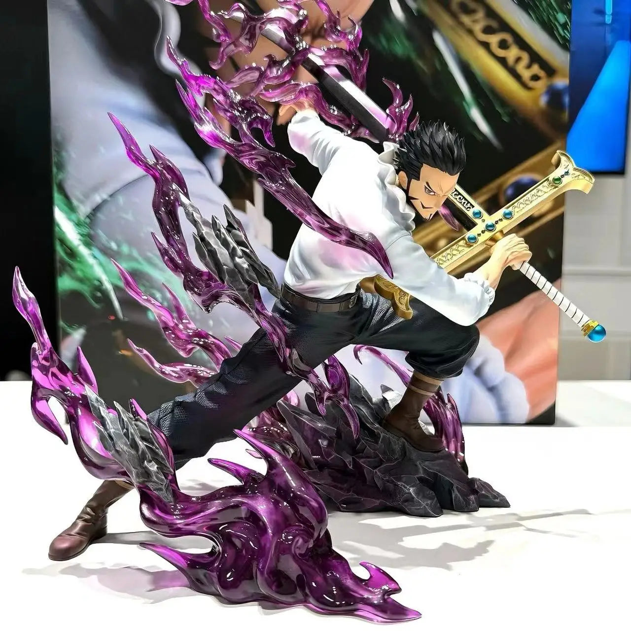 One Piece Dracule Mihawk Anime Figure PVC