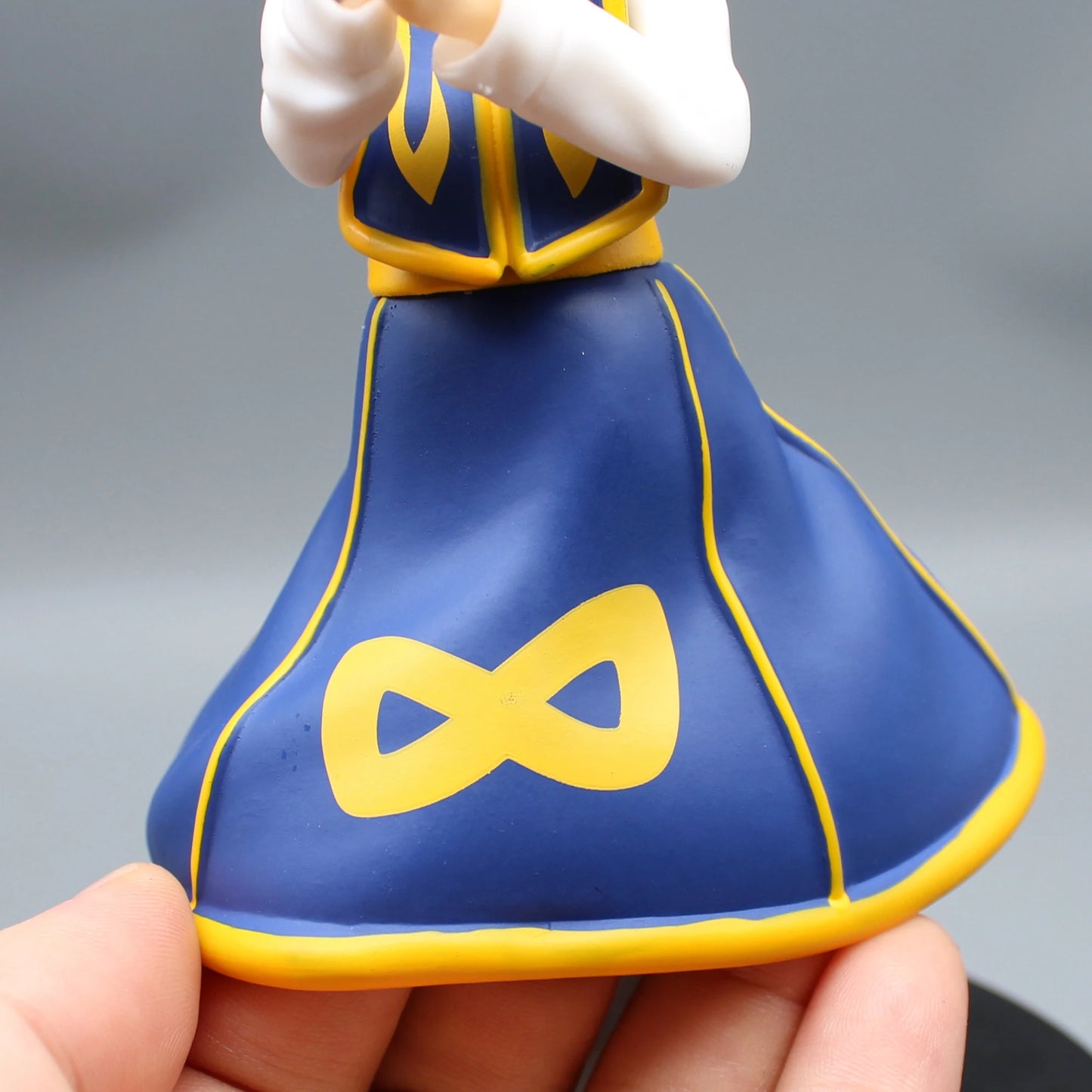 Hunter x Hunter Kurapika Anime Figure PVC